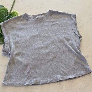 Sadie & Sage gray cuffed sleeve ribbed knit muscle tee Sz. L